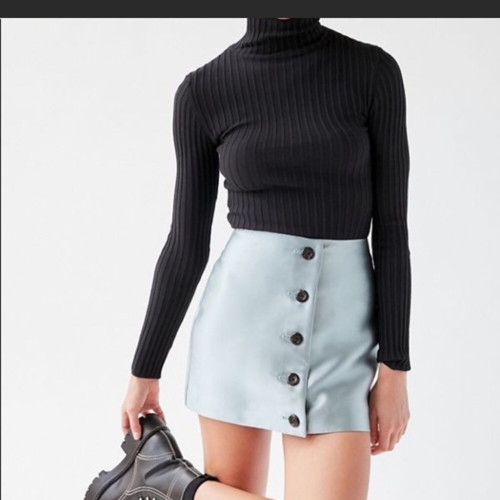 Urban Outfitter Florence Taffeta Button Mini Skirt